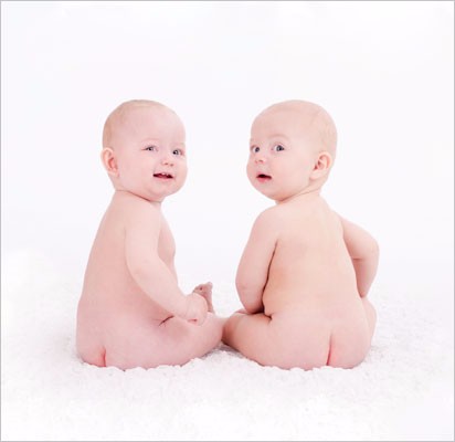 Baby-tvillinger-højre1